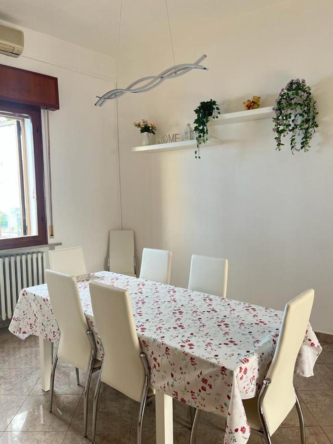 Appartamento Betti, San Giuliano Mare Rimini Ngoại thất bức ảnh